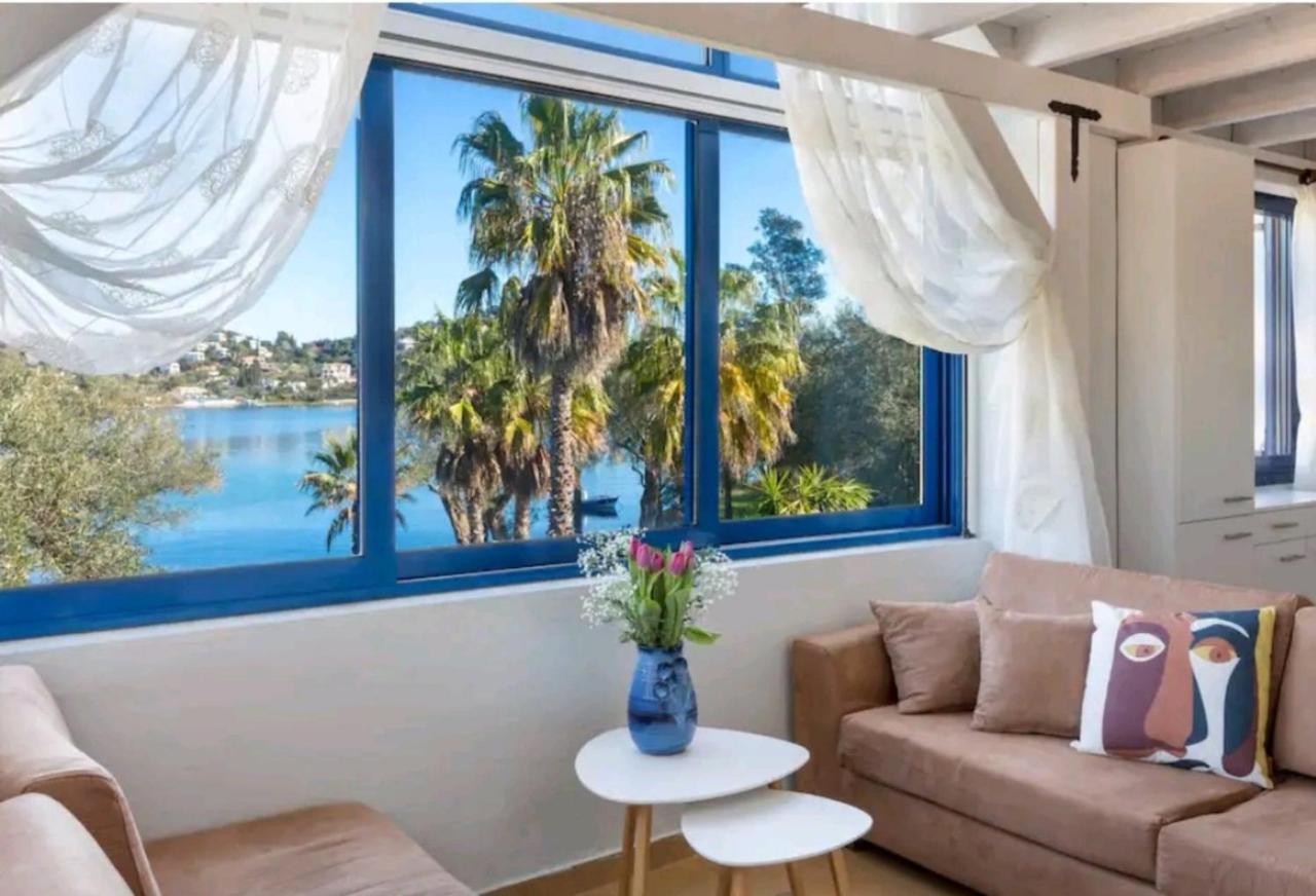 Govino Bay Luxury Beach Loft Apartment Danilia 外观 照片