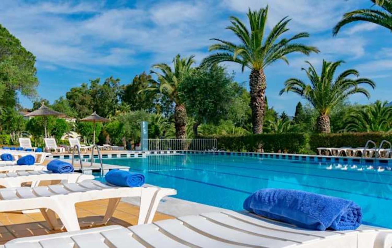 Govino Bay Luxury Beach Loft Apartment Danilia 外观 照片